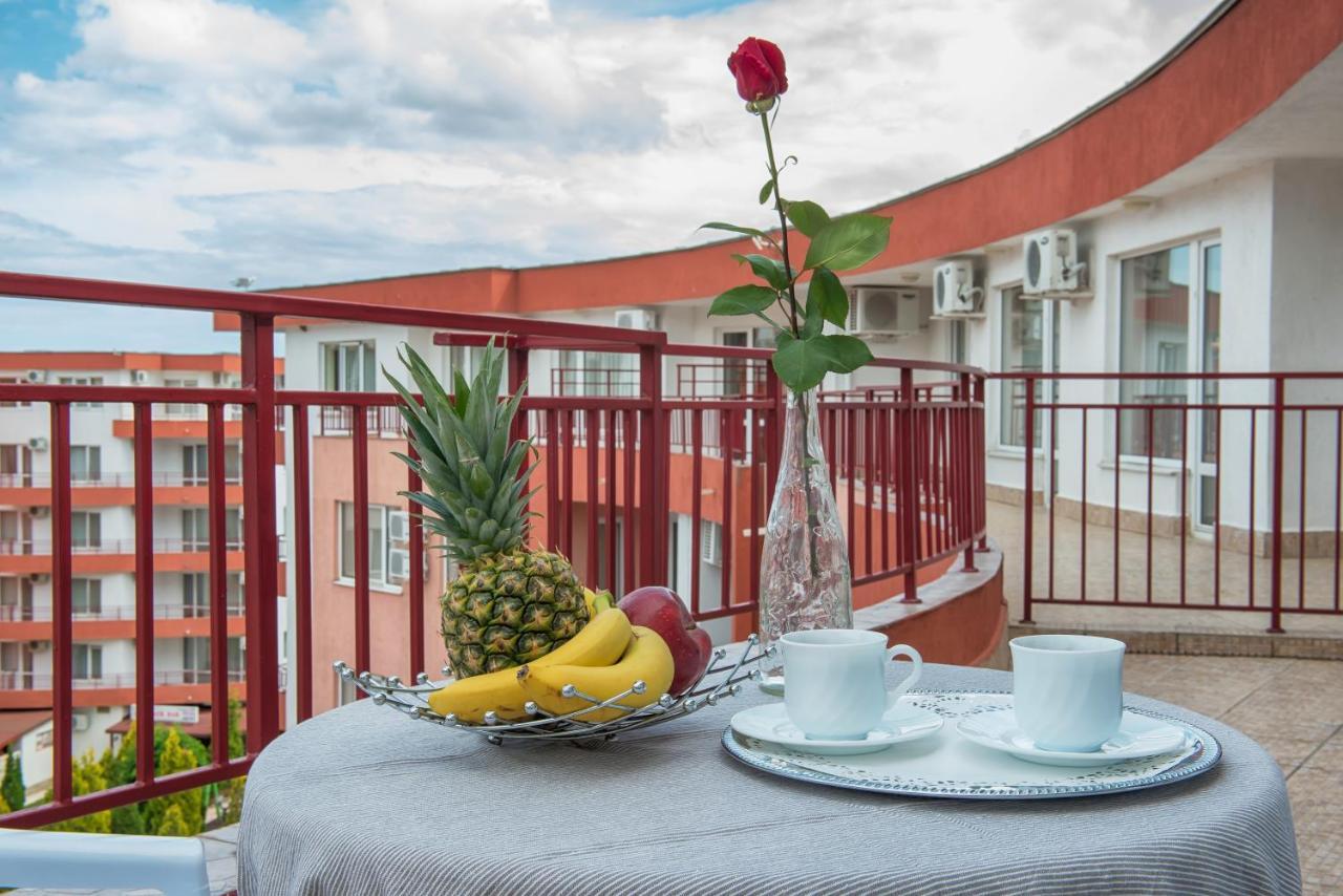 Privilege Beach Apartments Sveti Vlas Exterior foto