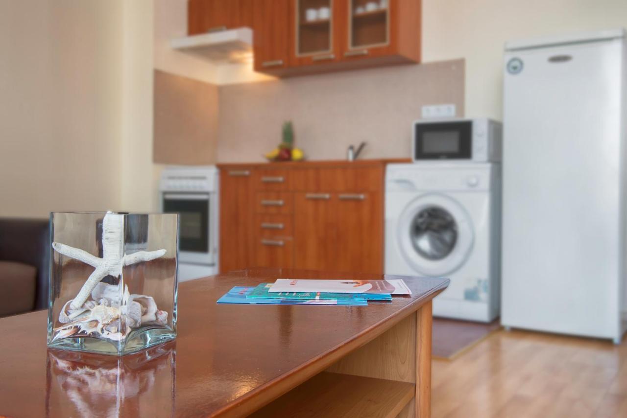Privilege Beach Apartments Sveti Vlas Exterior foto