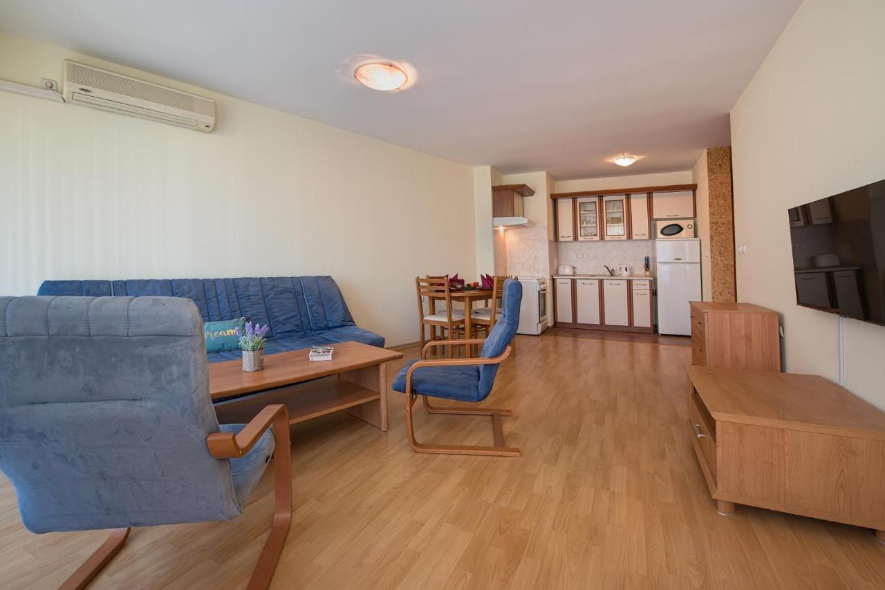 Privilege Beach Apartments Sveti Vlas Exterior foto